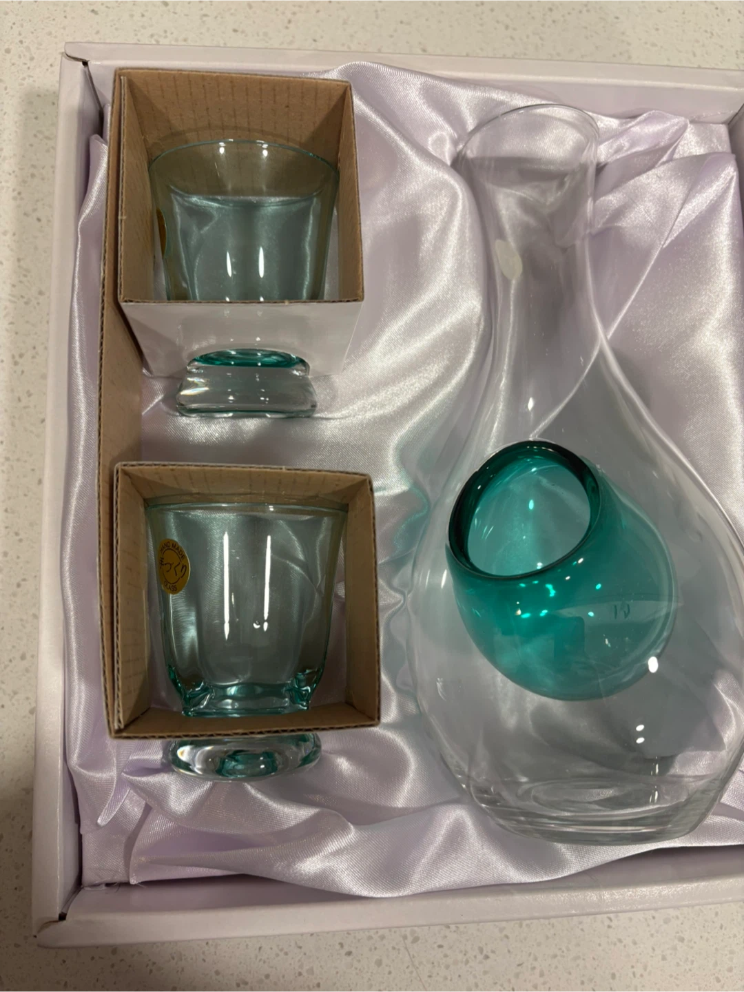 Utsuwa-No-Yakata Hand-Made Green Sake Set