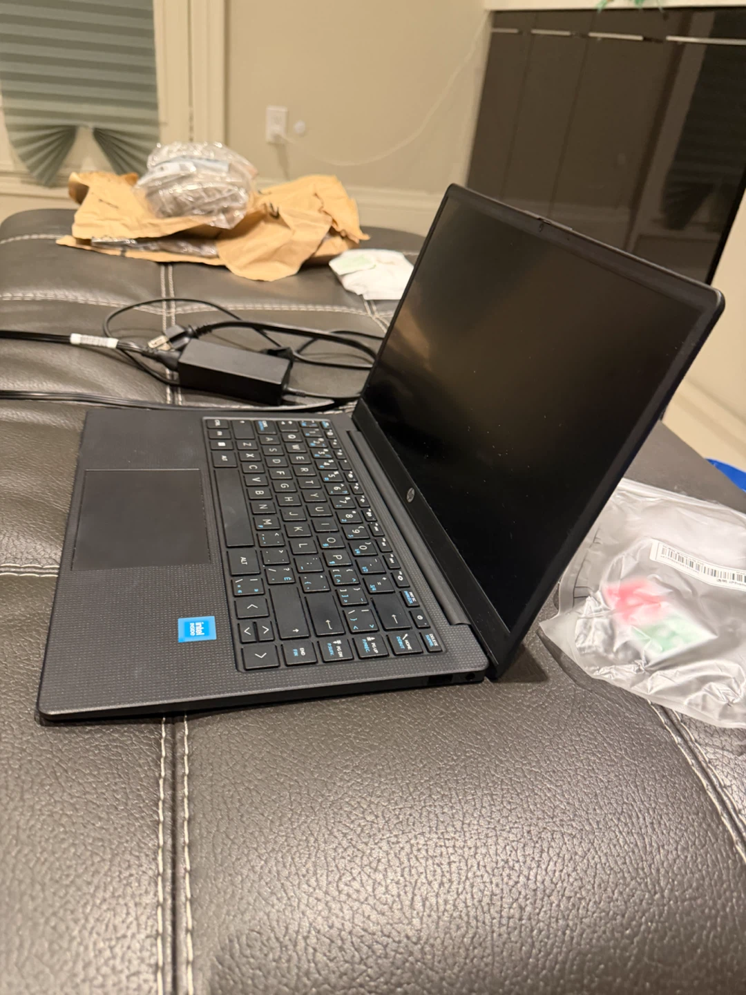 HP Laptop 14 - photo 3