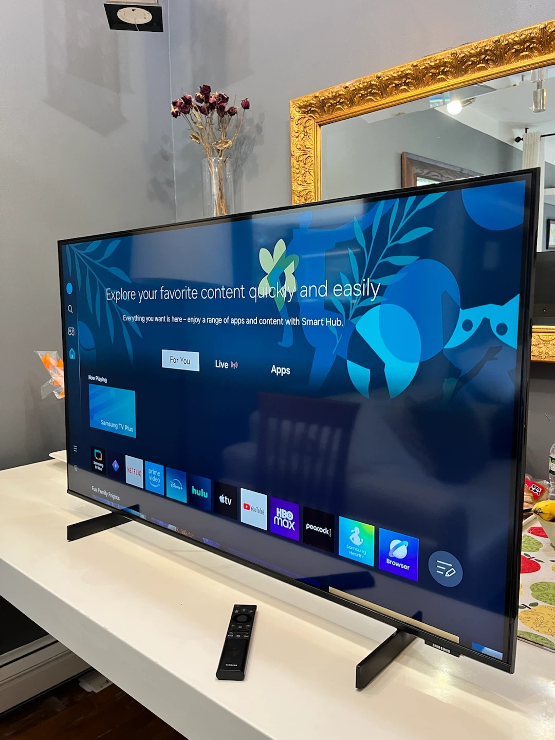 Samsung 43” Smart TV Powered by Tizen Series 8000