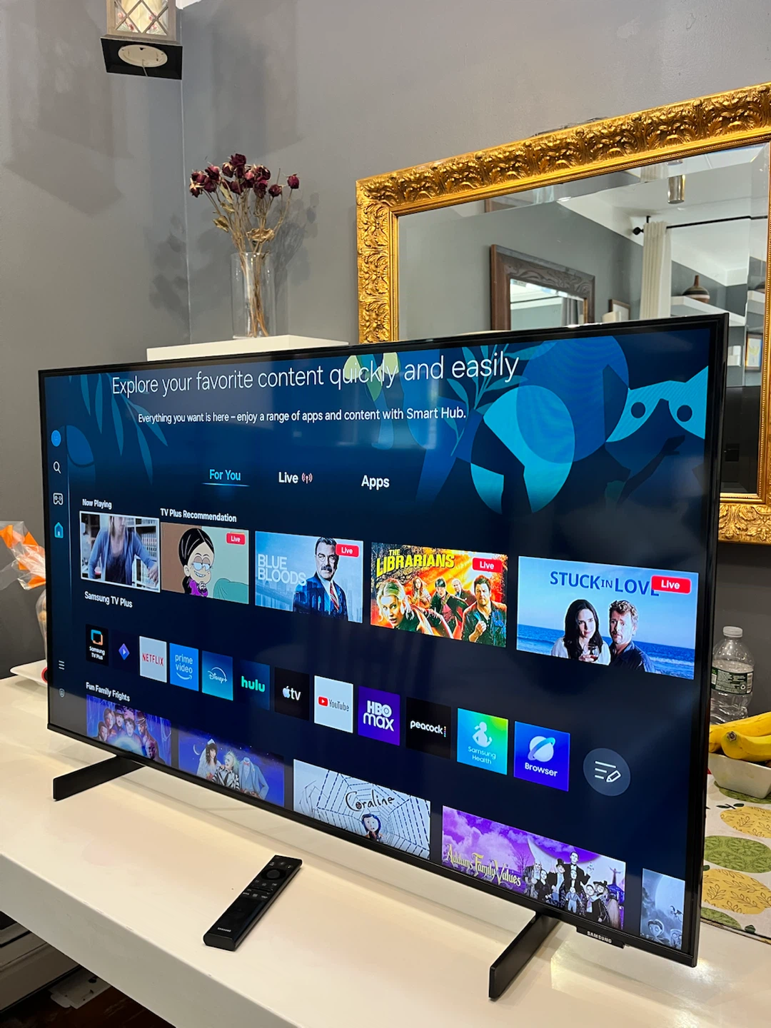Samsung 43” Smart TV Powered by Tizen Series 8000 - photo 2