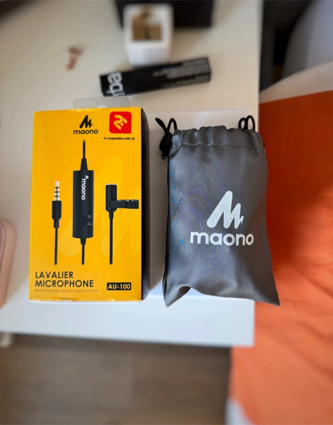 Microphone for phone and camera / Maono AU-100