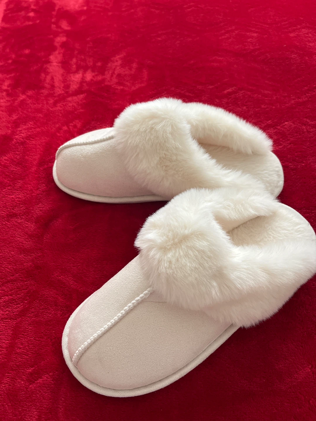 White Faux Fur Slippers - photo 2