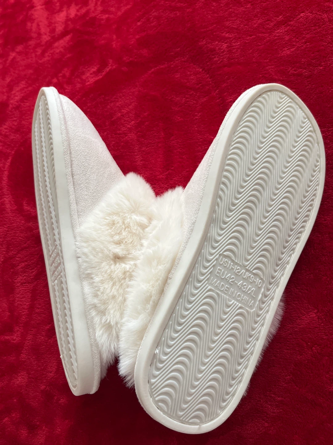 White Faux Fur Slippers - photo 4