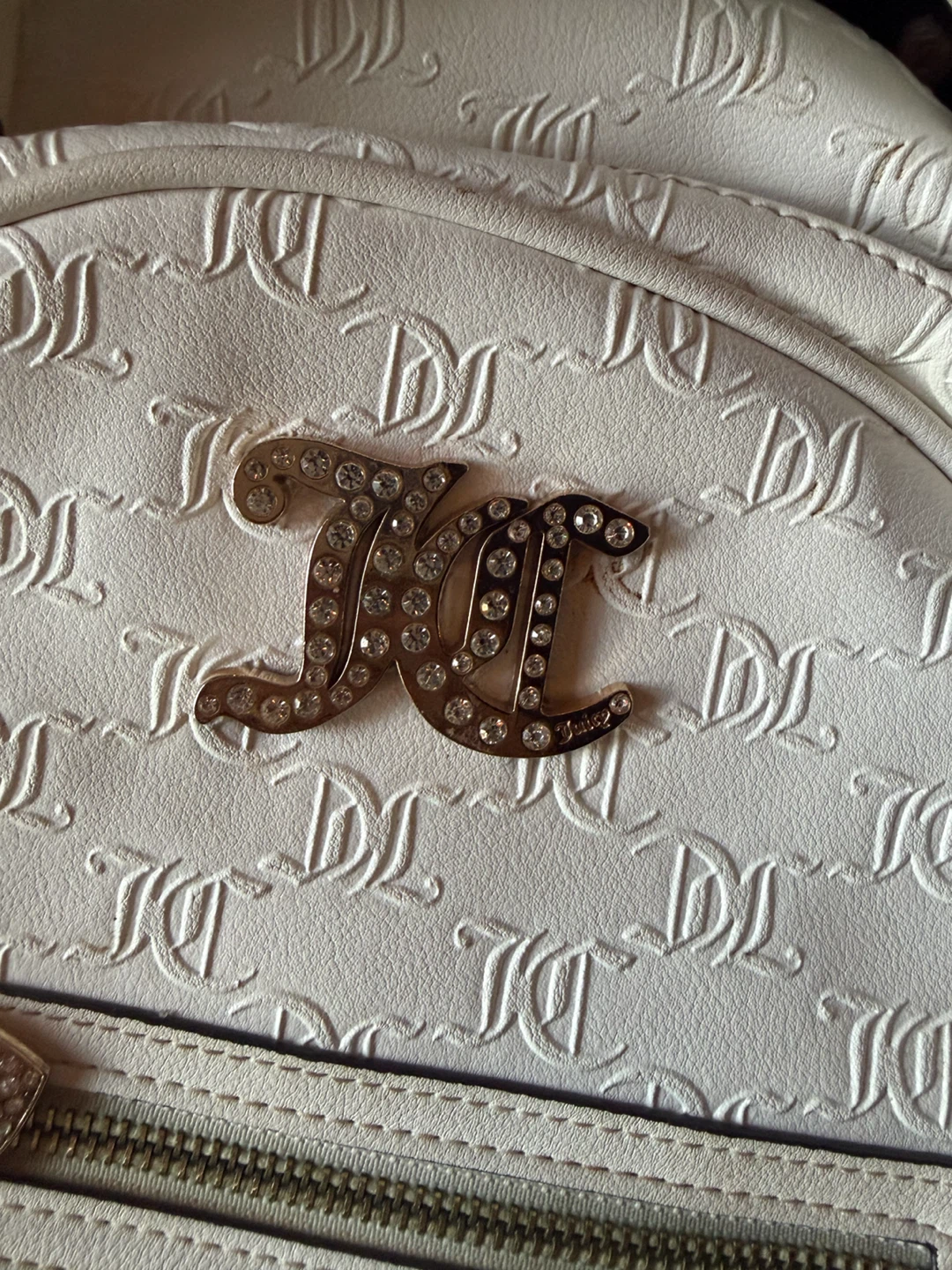 Juicy Couture White Backpack with Mini Pouch - photo 2