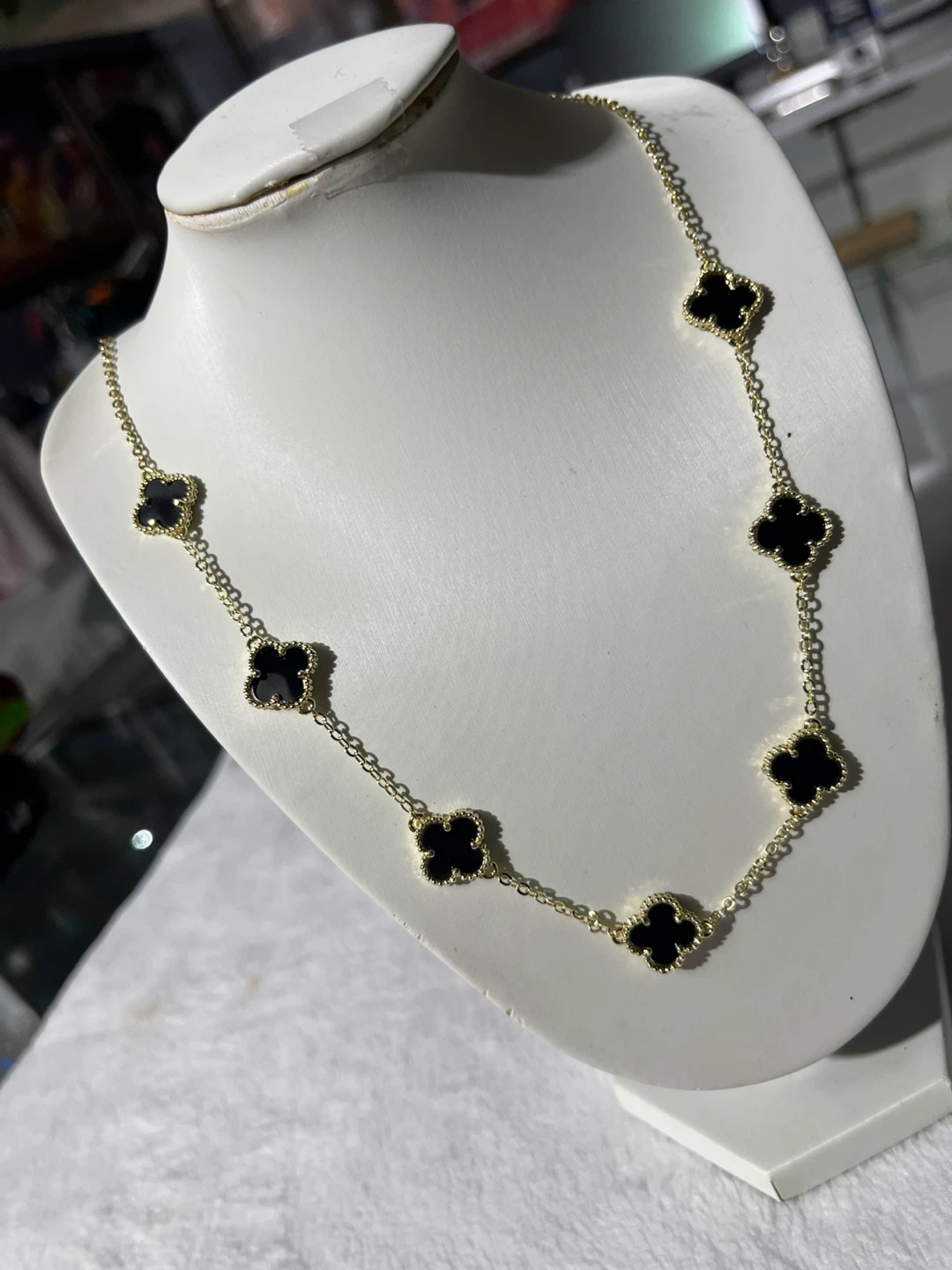 Clover Motif Necklace Gold Tone Black