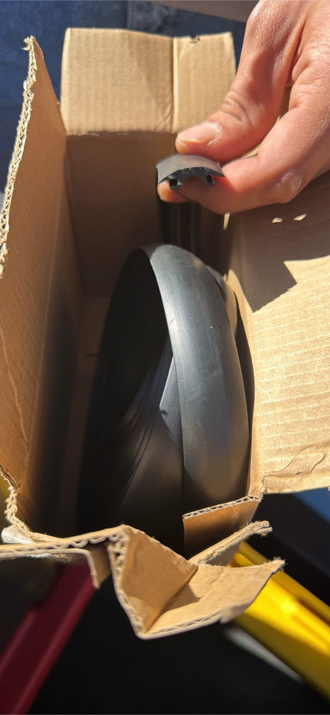 Black Rubber T-Stripping Seal