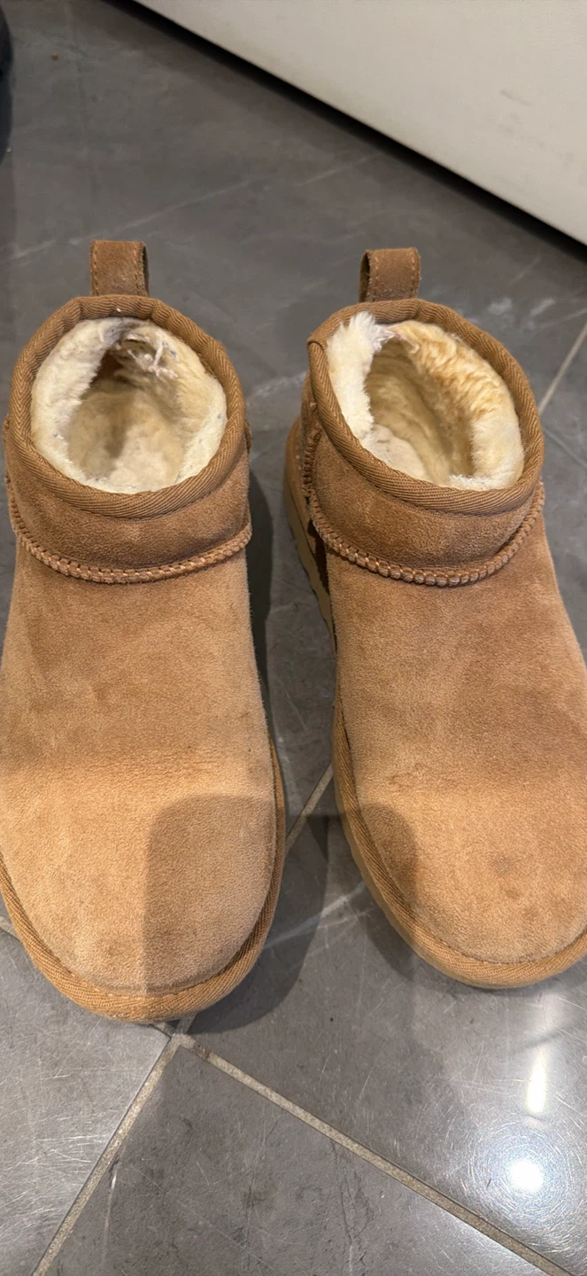 UGG Classic Ultra Mini Boots - Chestnut - Size 6 - photo 2