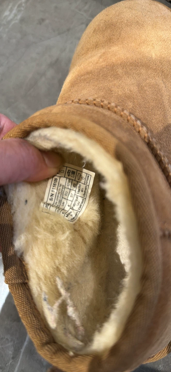 UGG Classic Ultra Mini Boots - Chestnut - Size 6 - photo 3