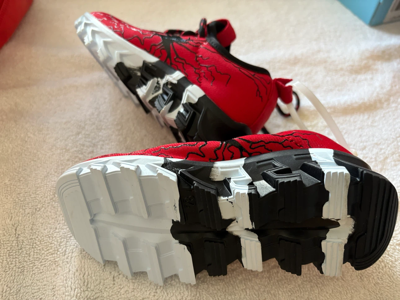 SpidermanSport Kids Shoes Size 28(12) - photo 3
