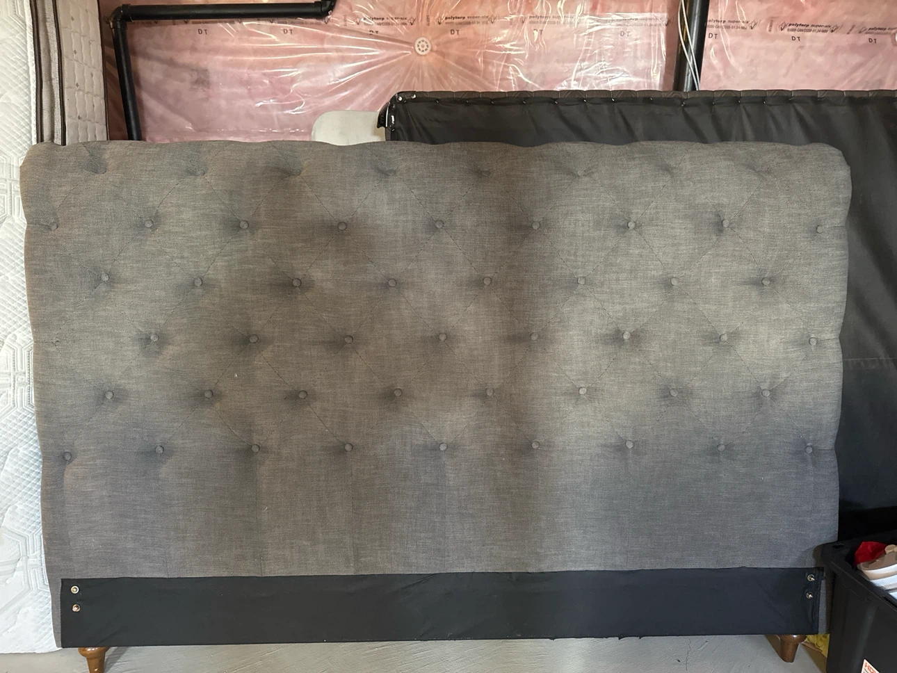 KING Grey Button-Tufted Upholstered BEDFRAME