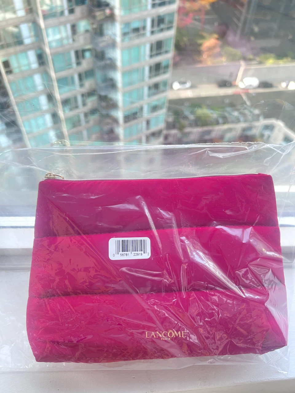 Brand new, unopened Lancôme 6-piece gift set! - photo 3