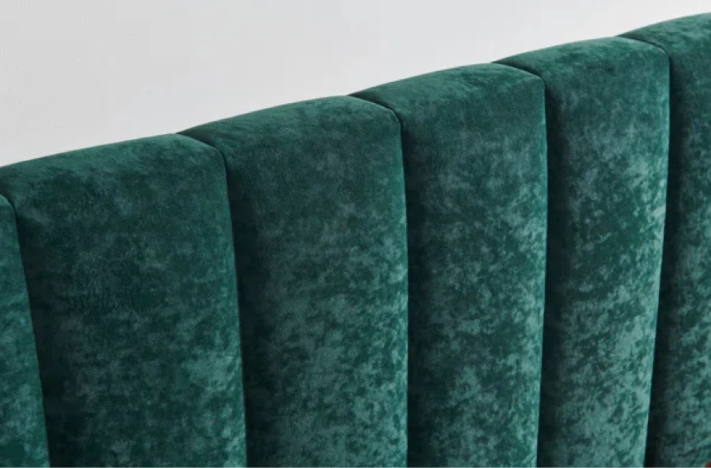 Twin Size Upholstered Hydraulic Storage Bed - photo 3