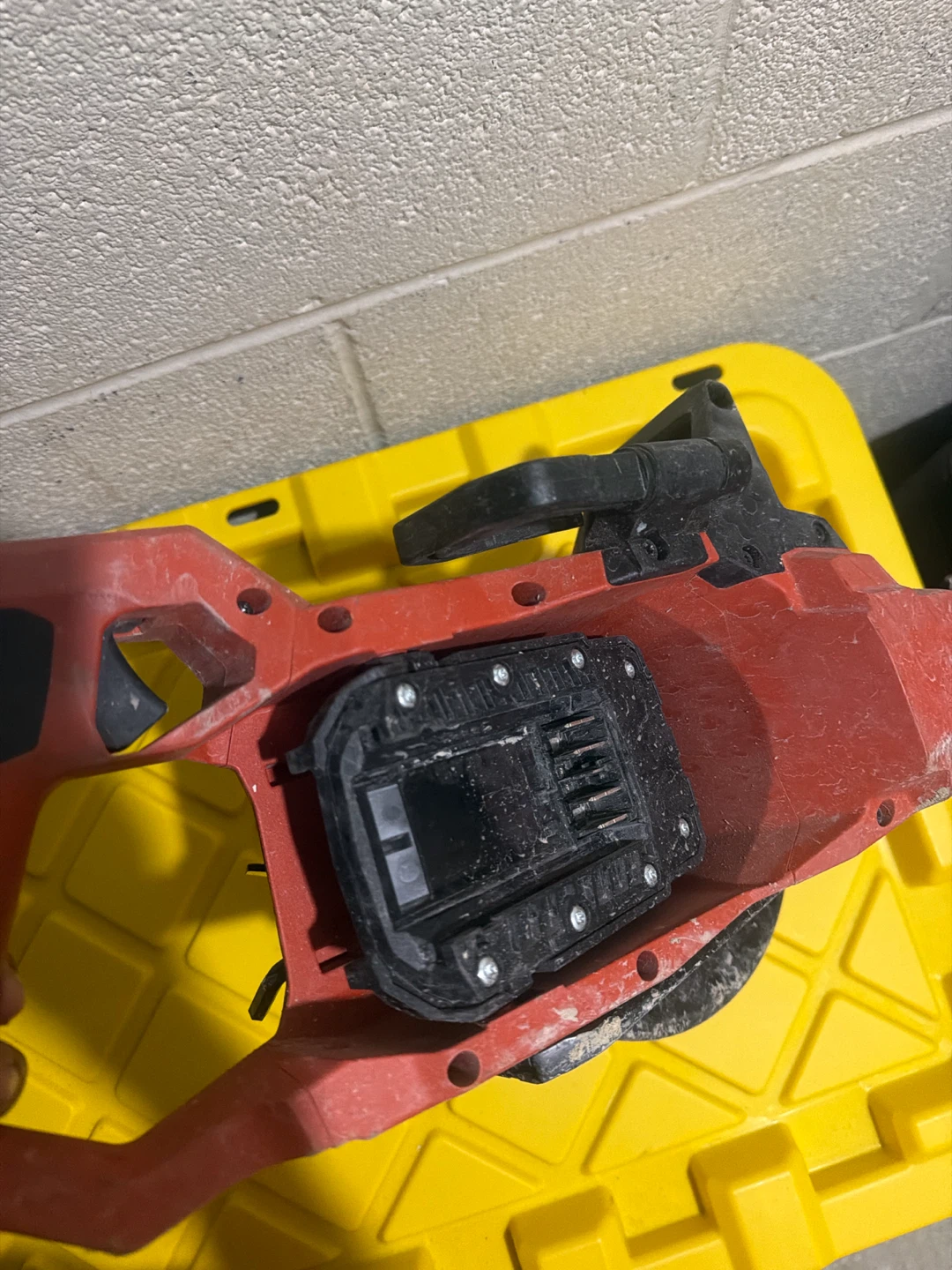 Hilti SC 30WL-22 Skill Saw - photo 3
