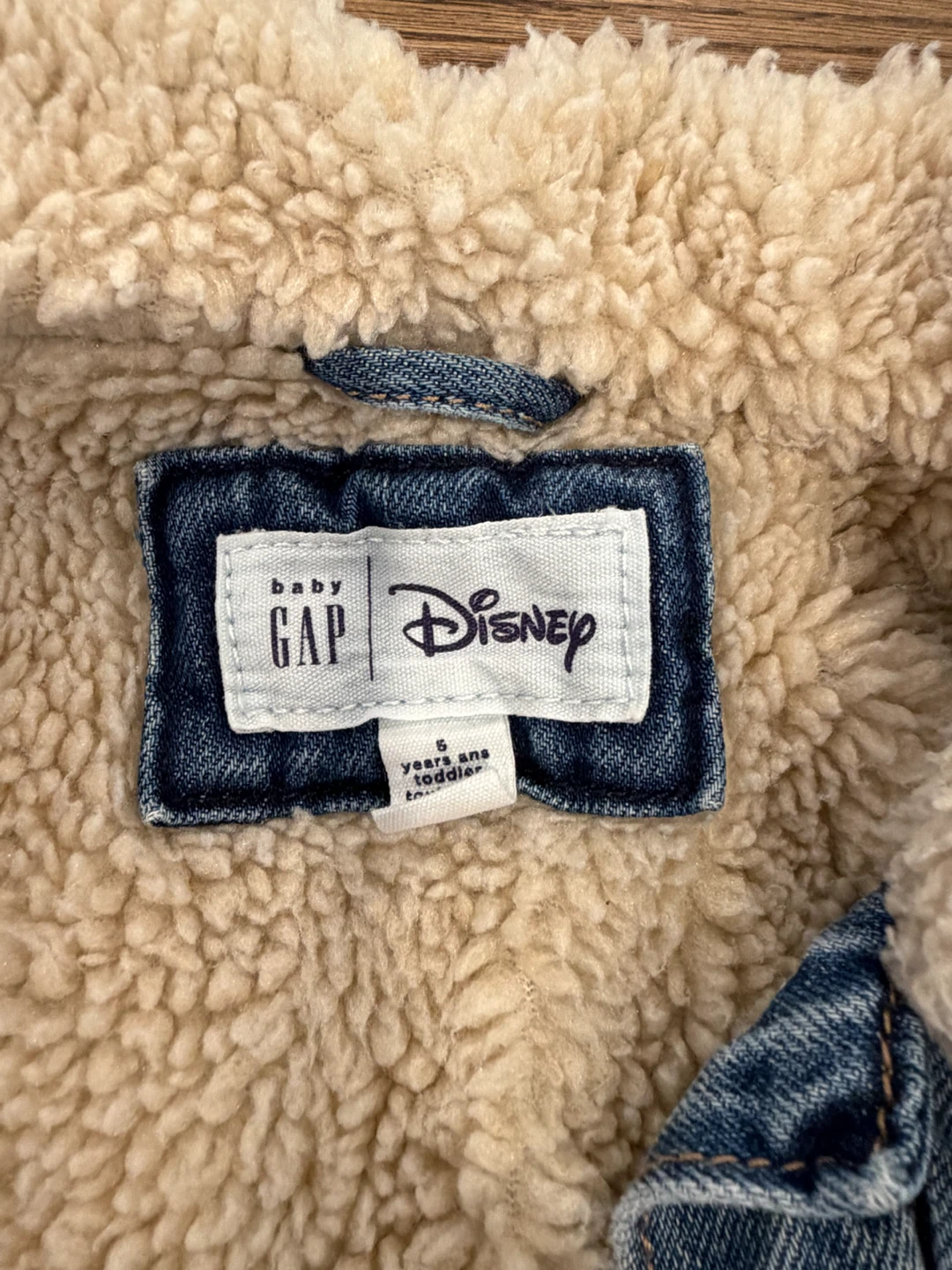Baby Gap x Disney Minnie Mouse Denim Jacket - photo 3