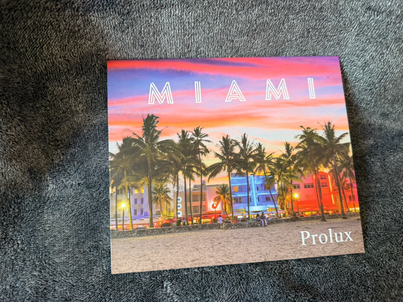 Prolux Miami Eyeshadow Palette - photo 2