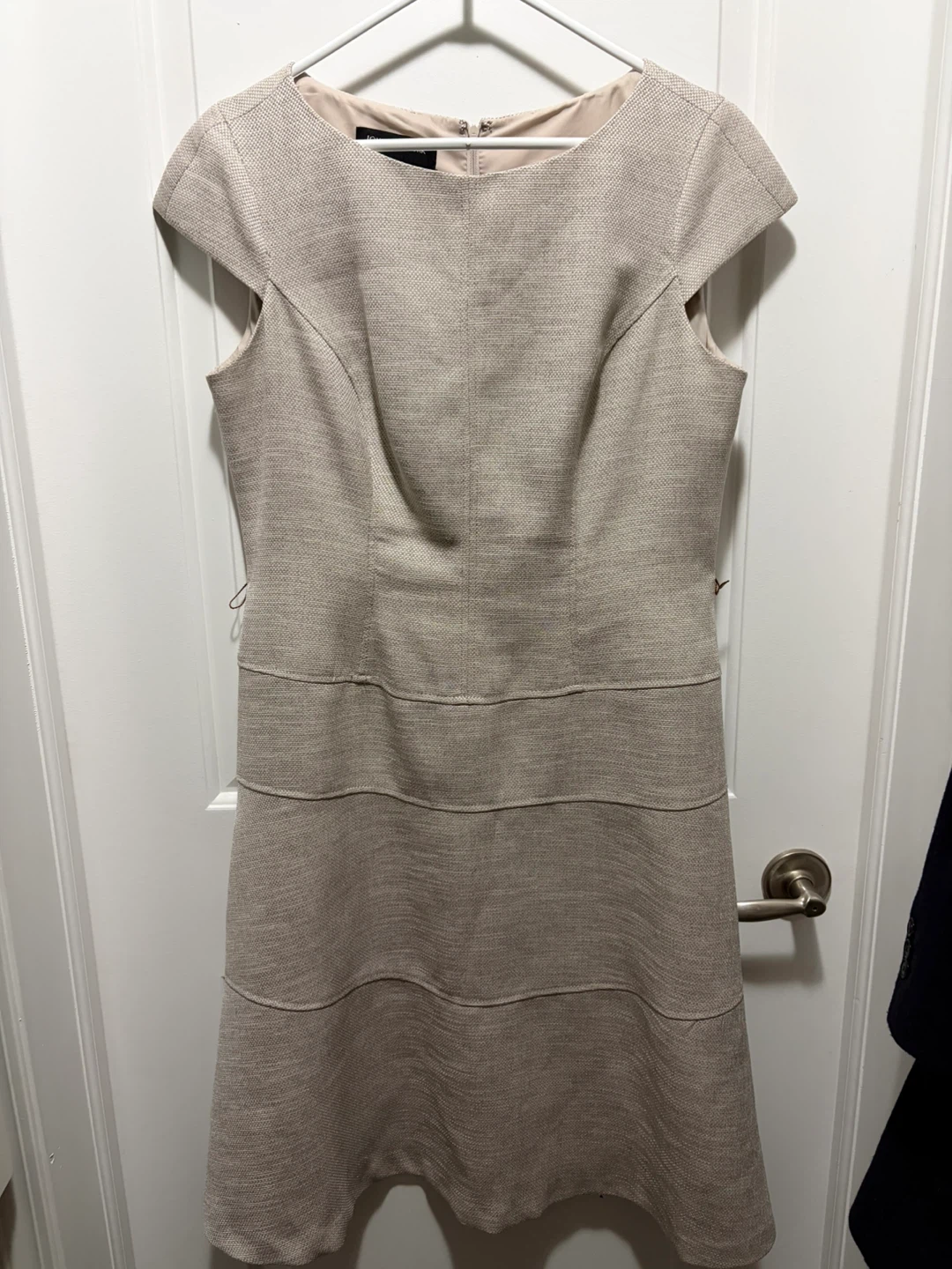 Jones New York Beige Dress Size 10