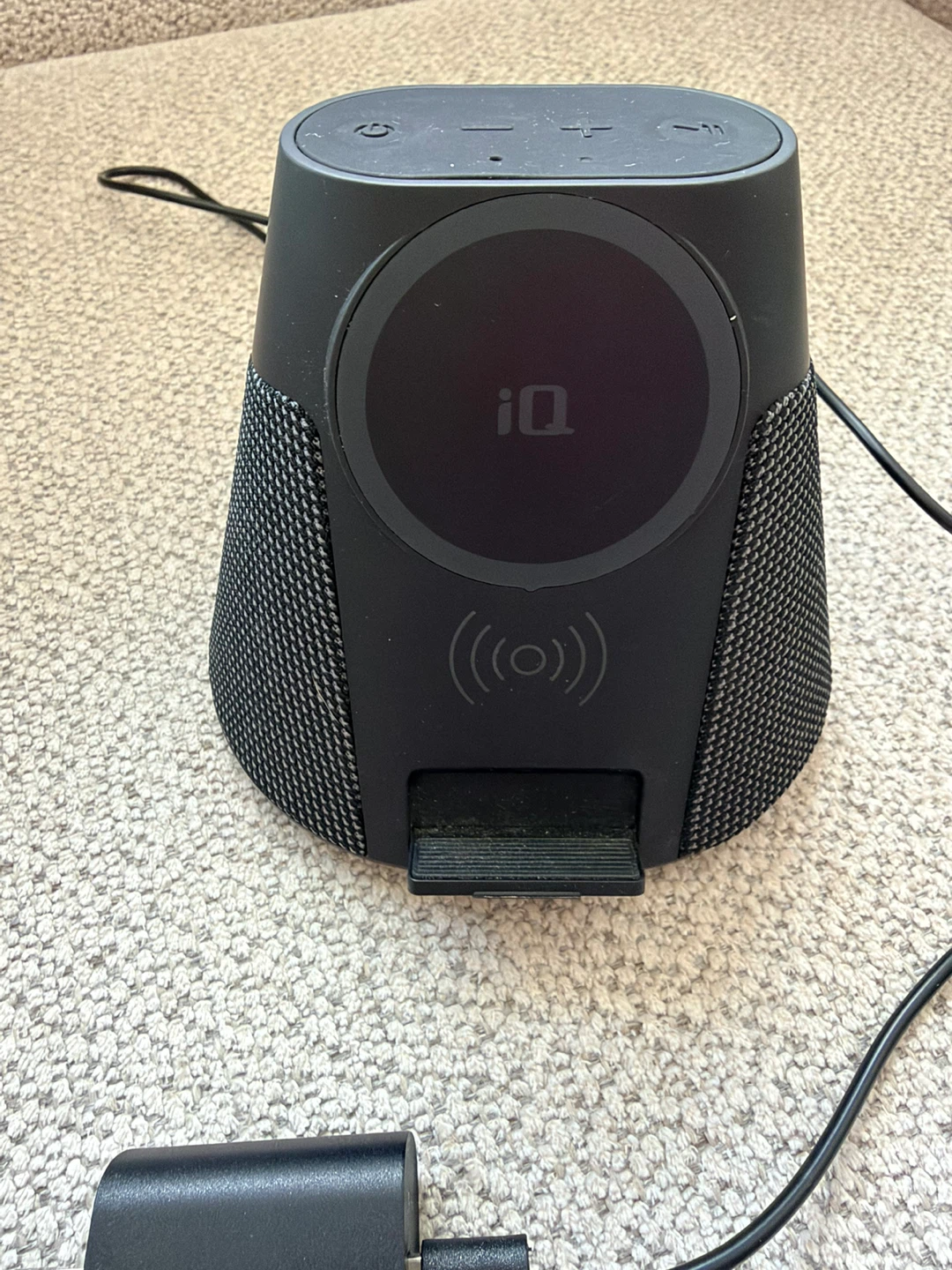 iQ Wireless Charging Bluetooth Speaker - photo 2