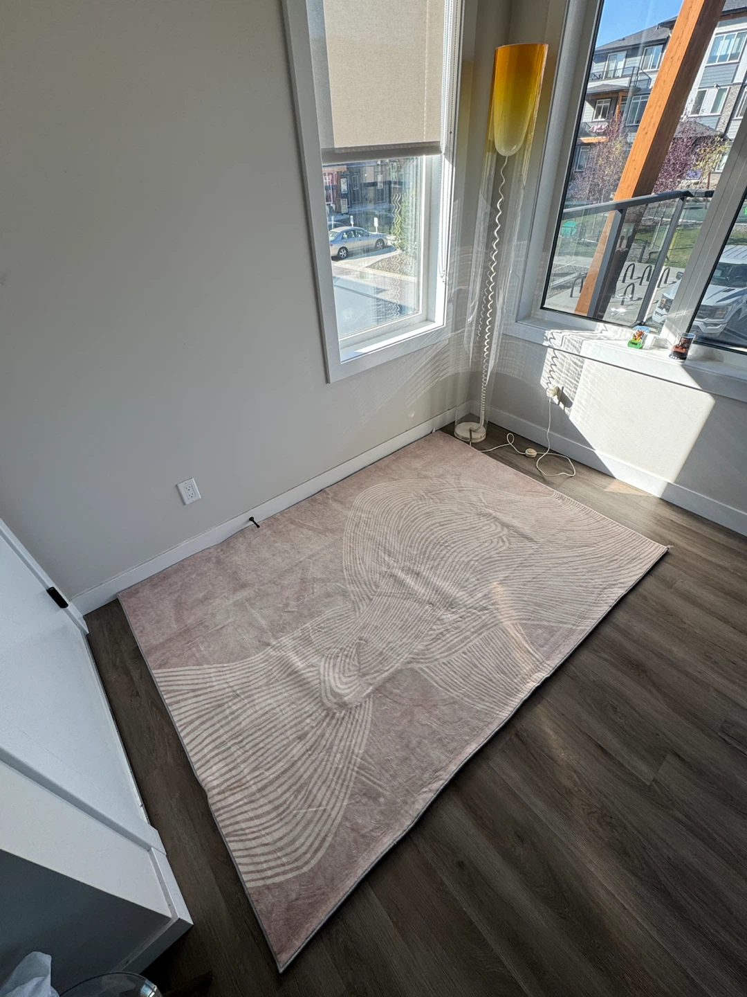 Beige Abstract Wavy Area Rug
