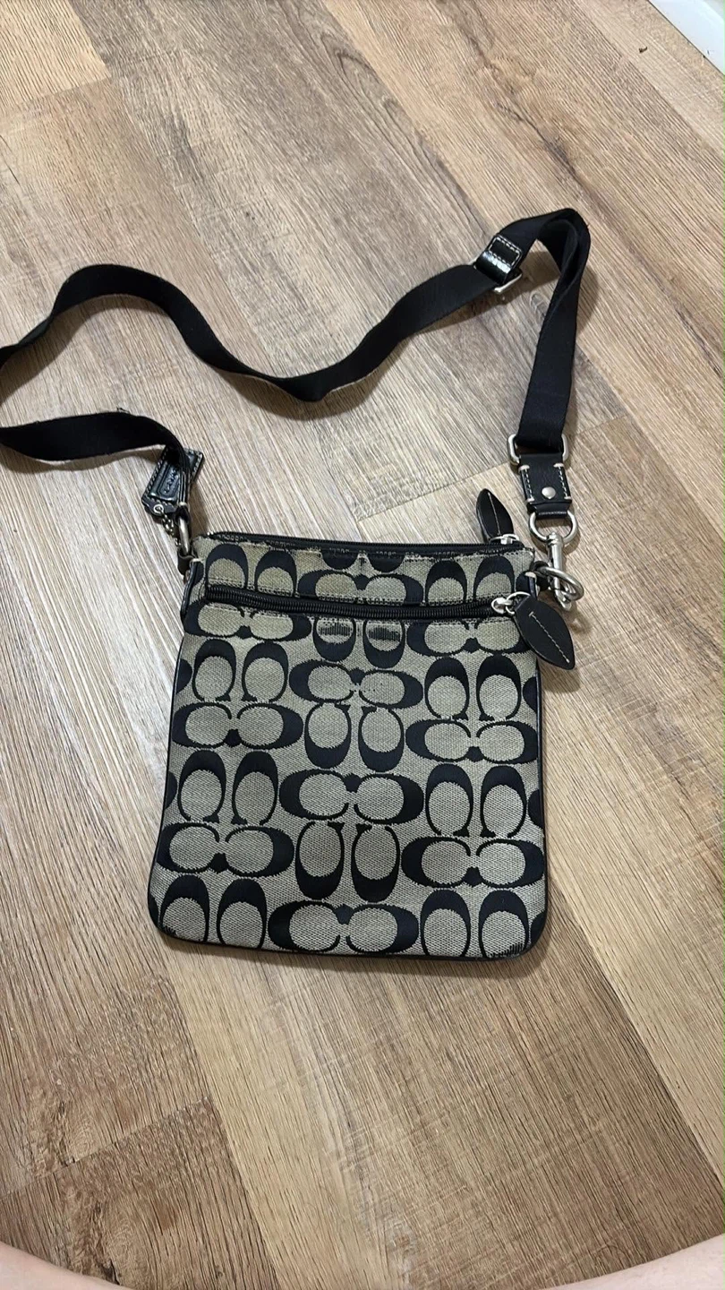 Coach Signature Crossbody Bag Black/ Grey - photo 2