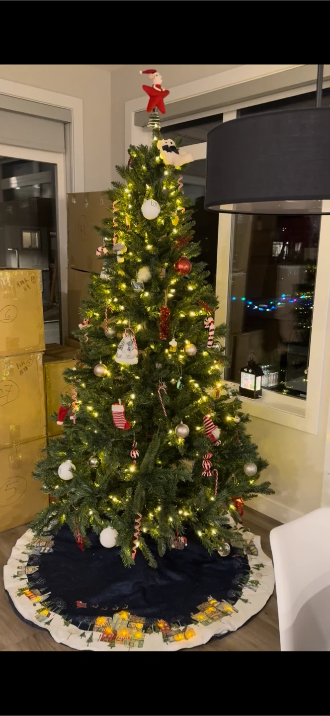 NOMA 7ft Pre-Lit Christmas Tree Complete Set - photo 2