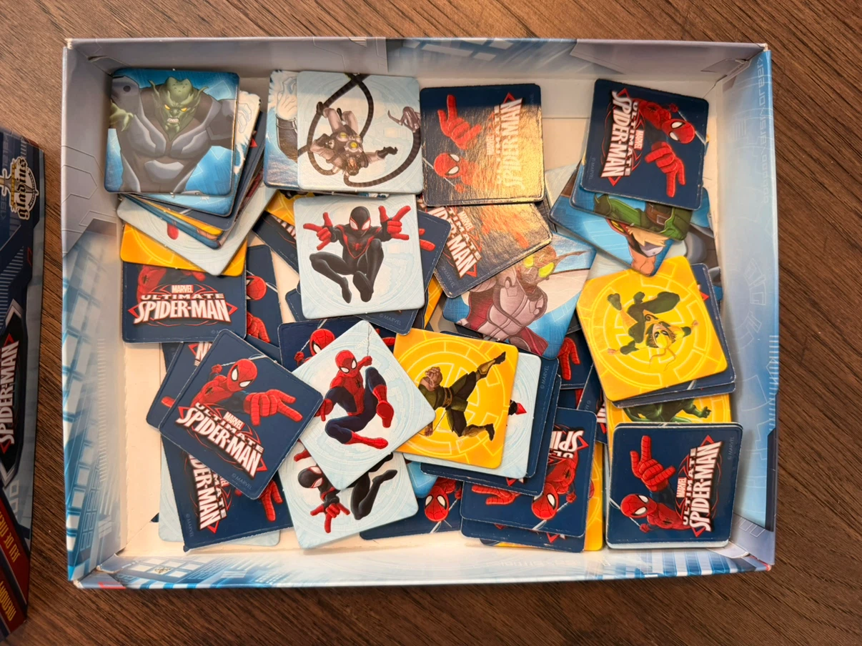 Marvel Ultimate Spider-Man Memory Game - photo 3