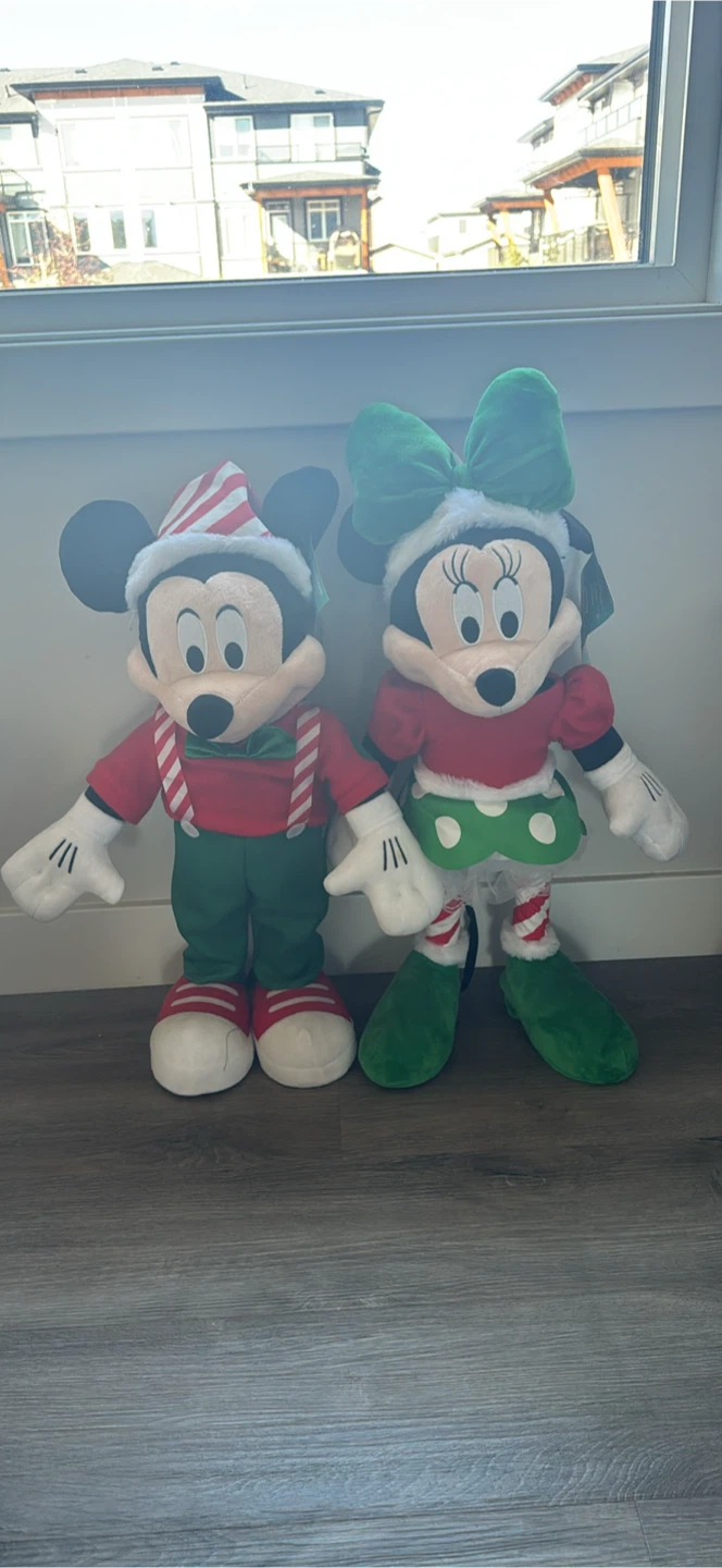 Disney Mickey & Minnie Christmas Holiday Plush Set