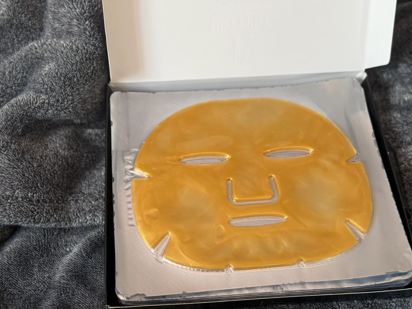 Predire Paris Prestige Skincare Gold Mask Set