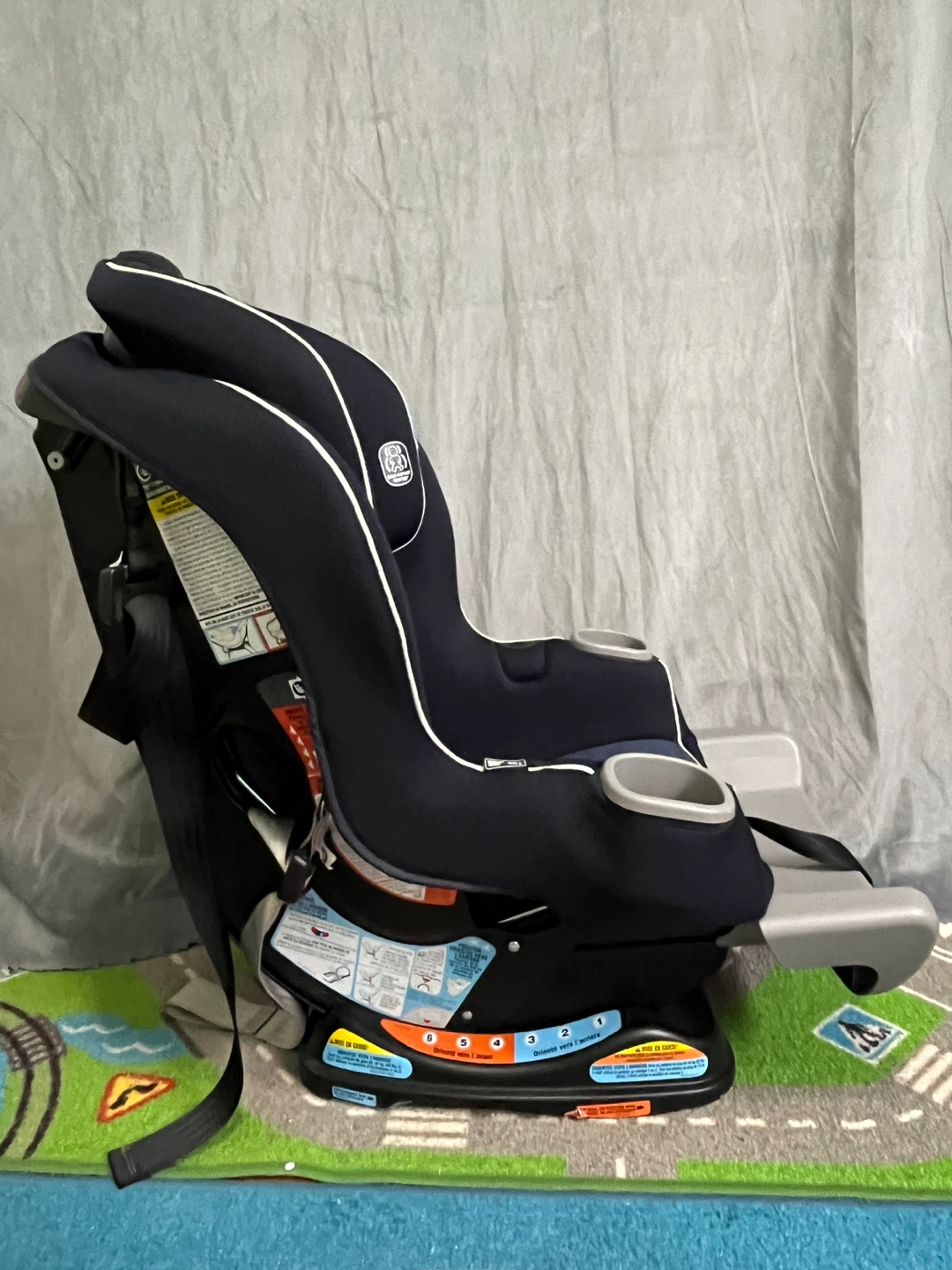 Graco Extend2Fit Convertible car seat - photo 4
