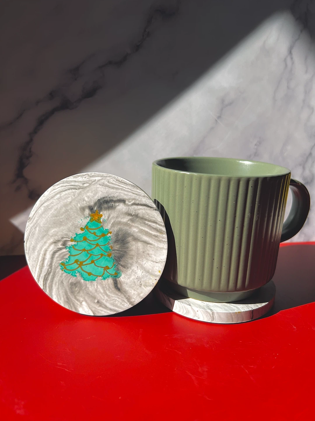Set of 4 handmade christmas tree coasters with holder