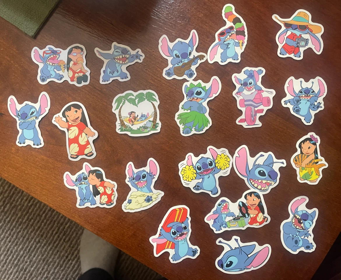 50 Lilo & Stitch Vinyl Sticker Lot - photo 2