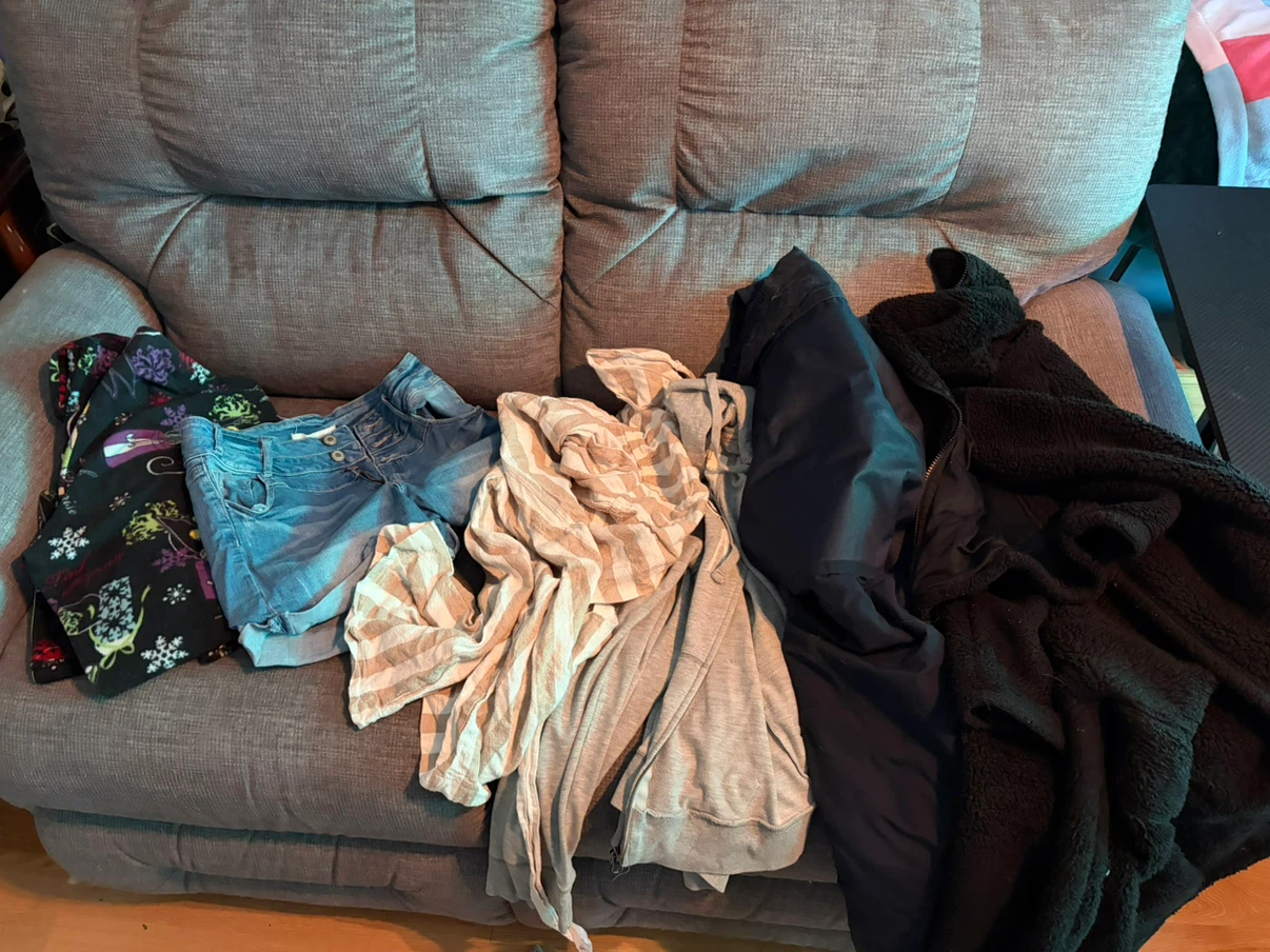 Assorted Women's Clothing Bundle large