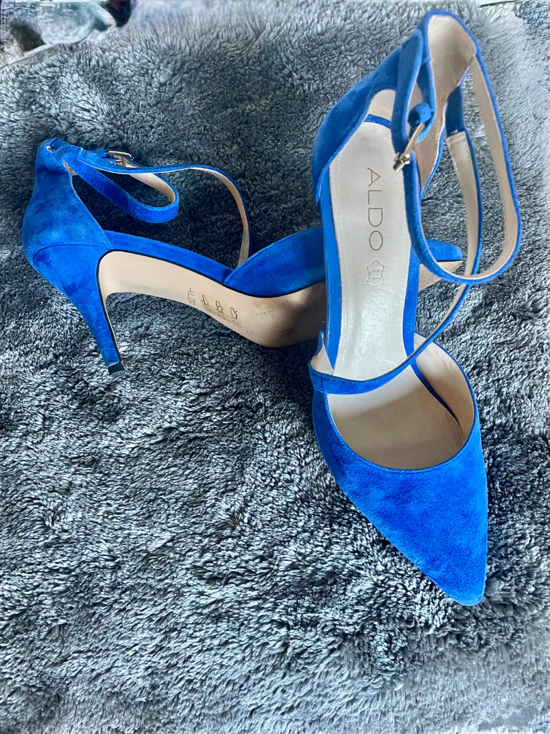 ALDO Blue Suede Ankle Strap Heels brand new !!