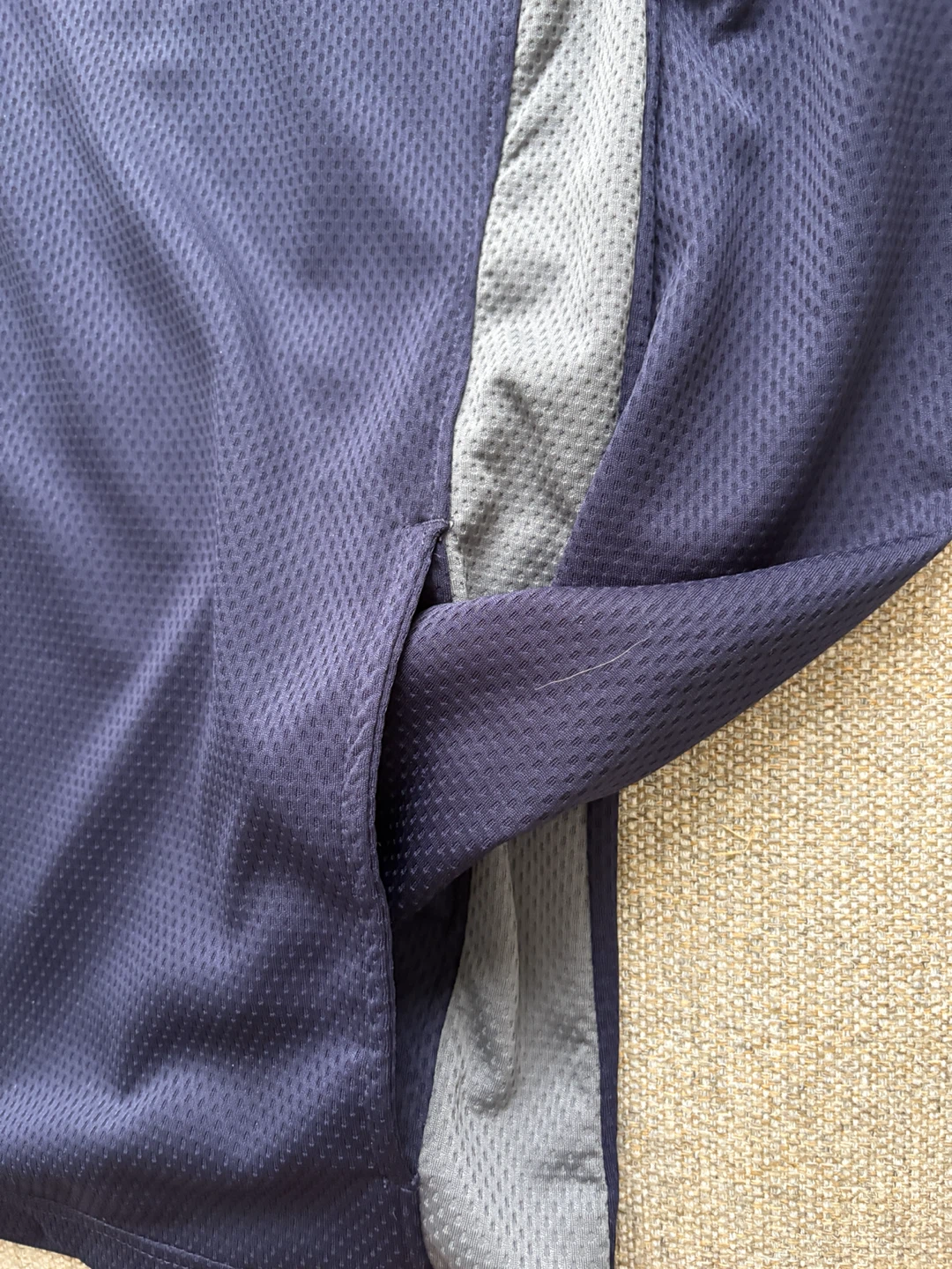 Vancouver Canucks 1/4 Zip Pullover - photo 2