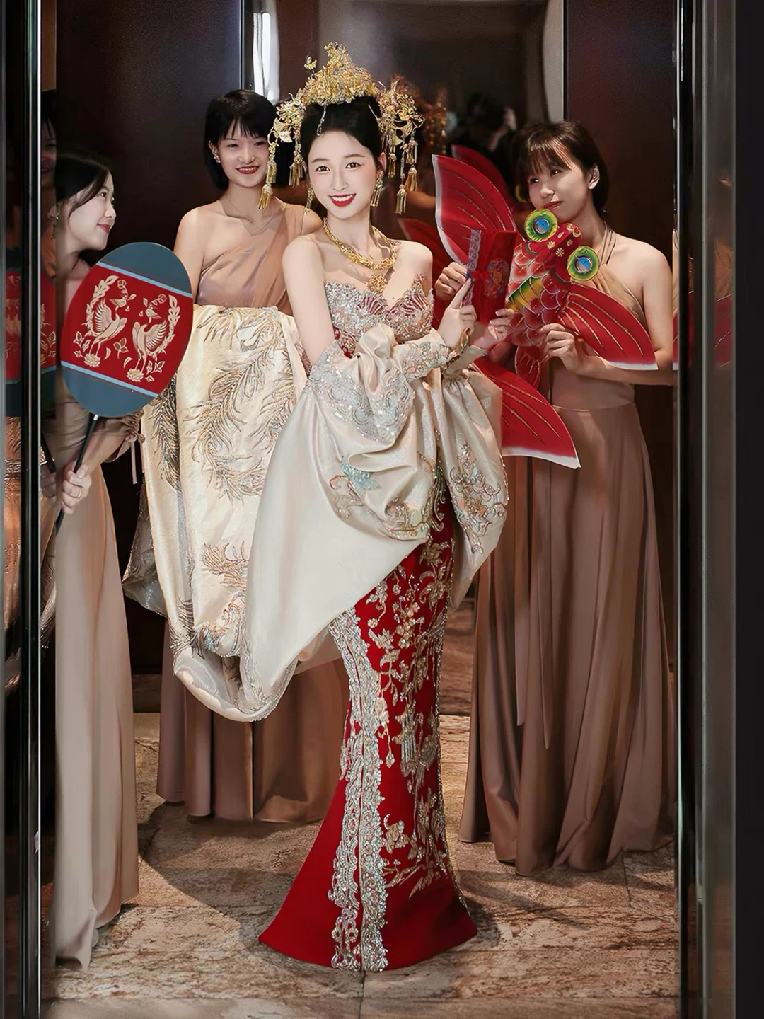 Traditional Chinese Wedding dress /Gown - photo 3