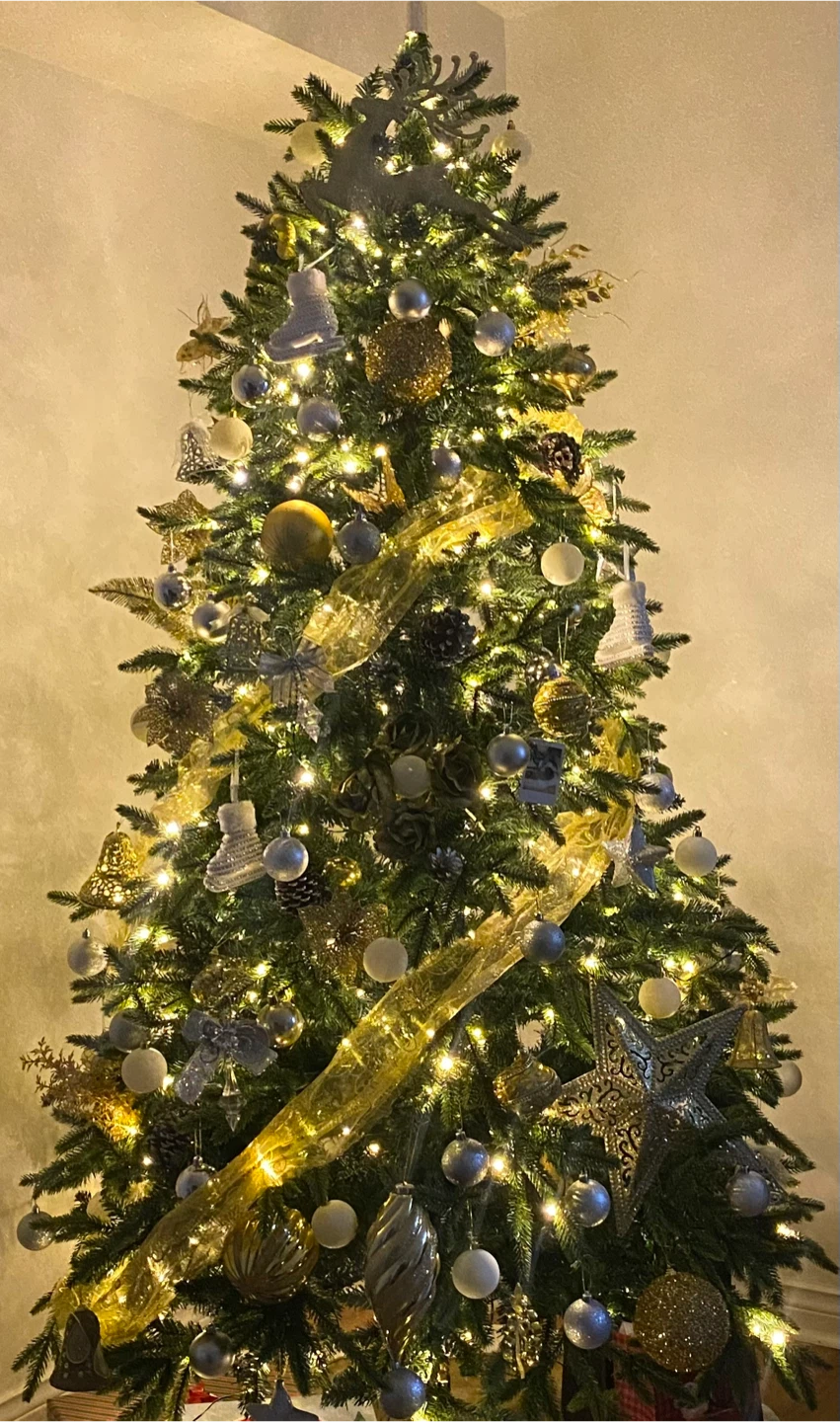 7.5ft Christmas Tree + Ornaments (Blue/Pink) - photo 3