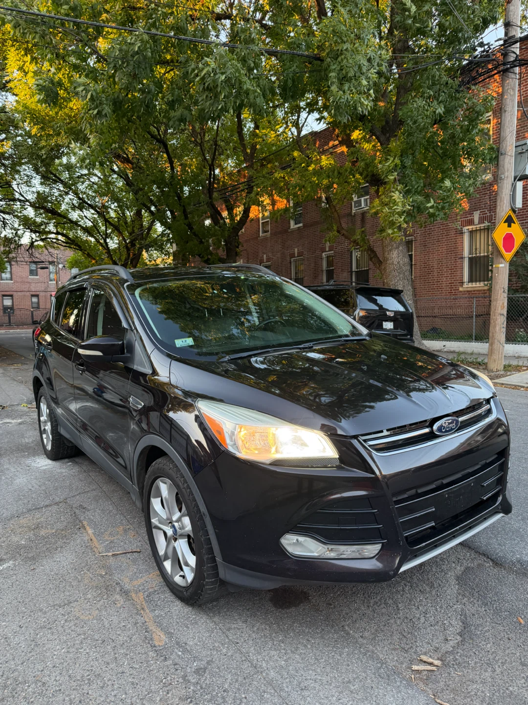 Black Ford Escape SEL