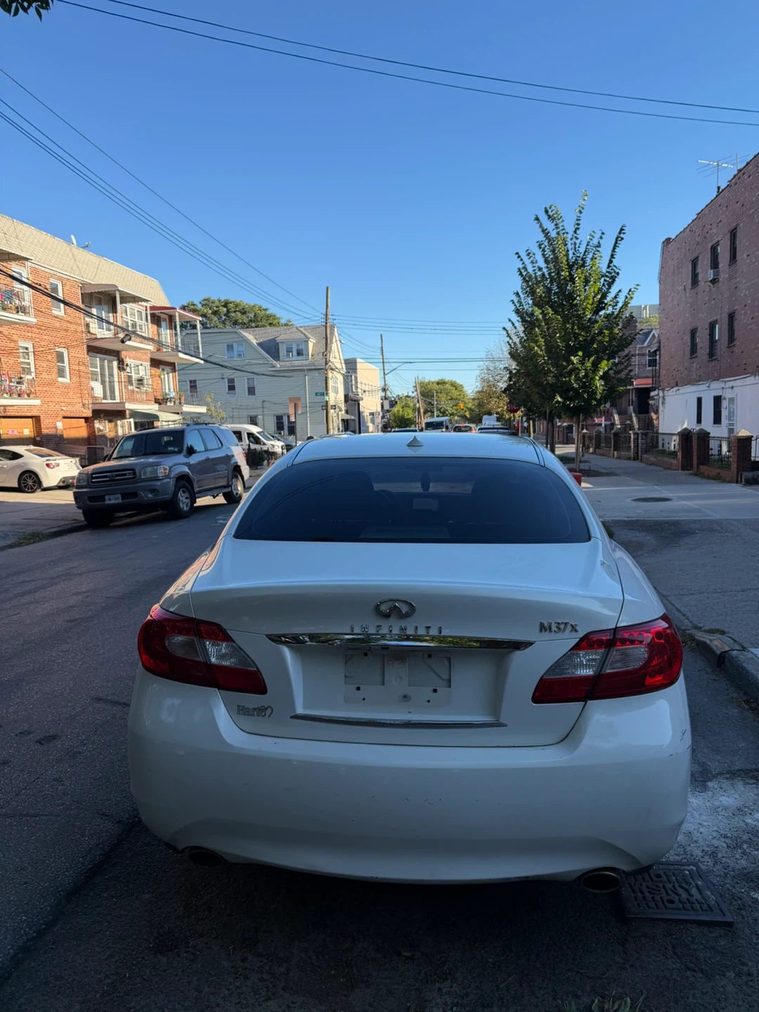 2012 Infiniti M37x Sedan - photo 5