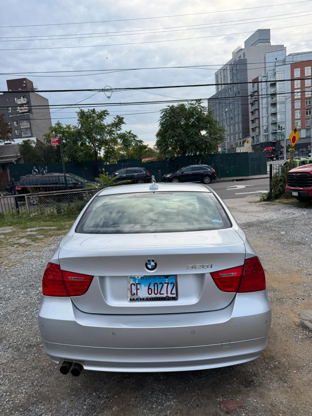 Silver BMW 328i Sedan - photo 5