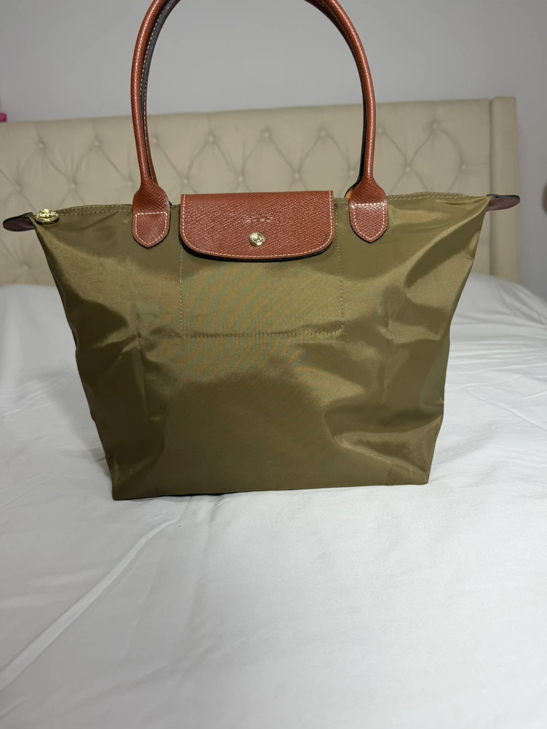 Longchamp Le Pliage Olive Green Tote brand new - photo 2