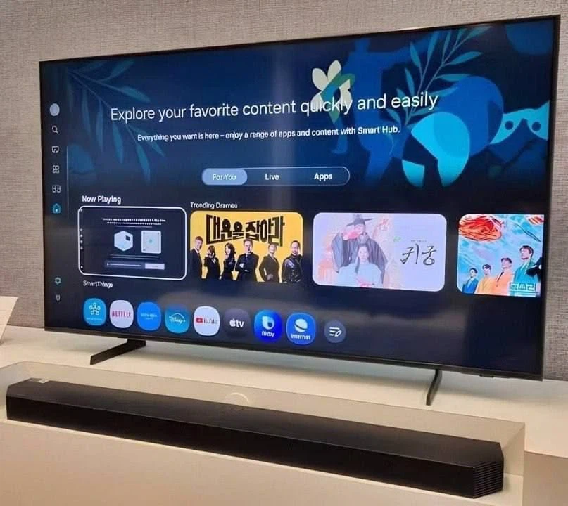 Samsung 55 Inch Crystal UHD Smart TV|Excellent Condition - photo 4
