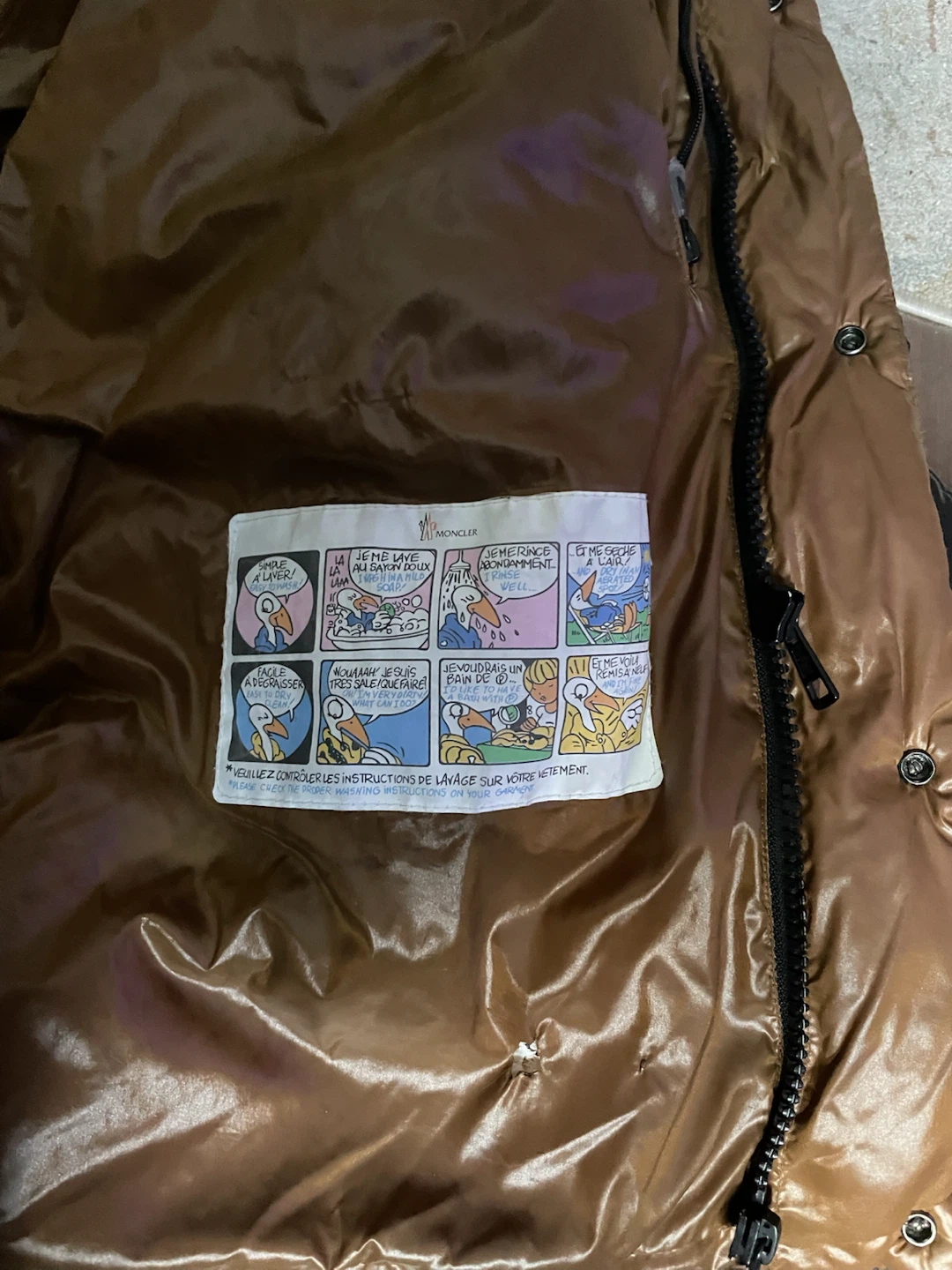 Moncler Shiny Black Puffer Jacket - photo 4