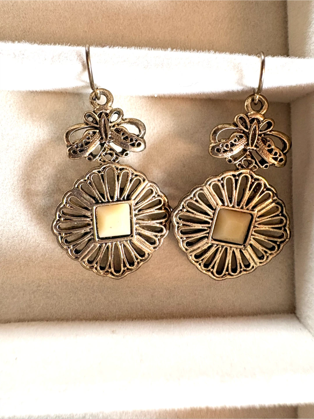 Vintage-style drop earrings - photo 5