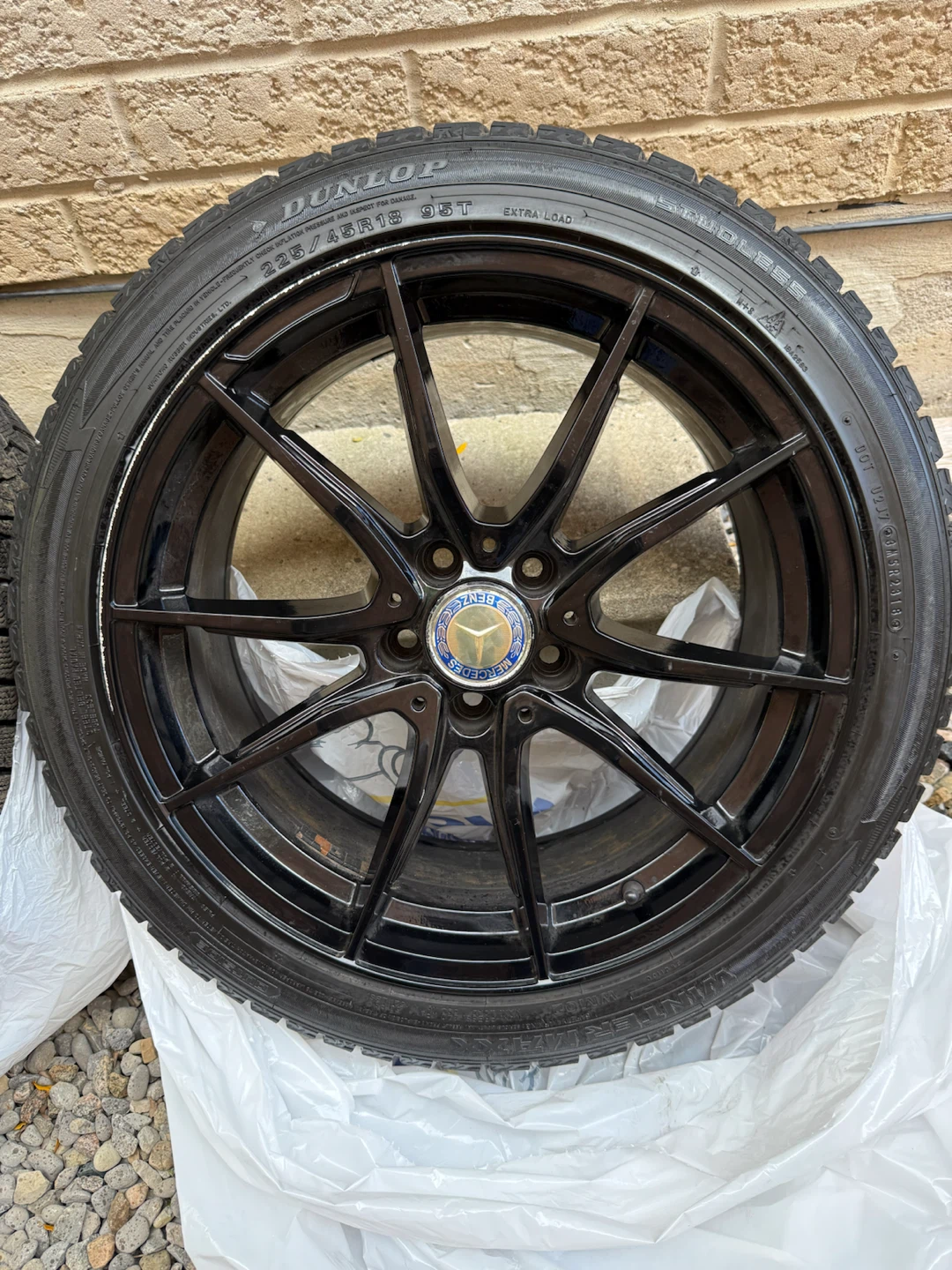 Dunlop Winter Maxx 2 Tires with 18-inch Black Wheels - photo 4