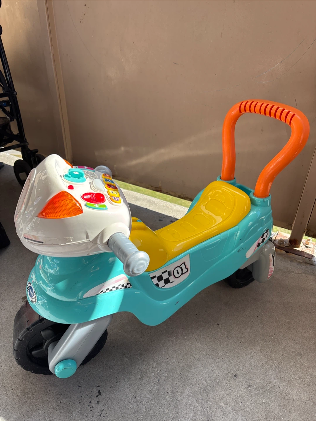 VTech 3-in-1 Step and Roll Motorcycle - photo 3