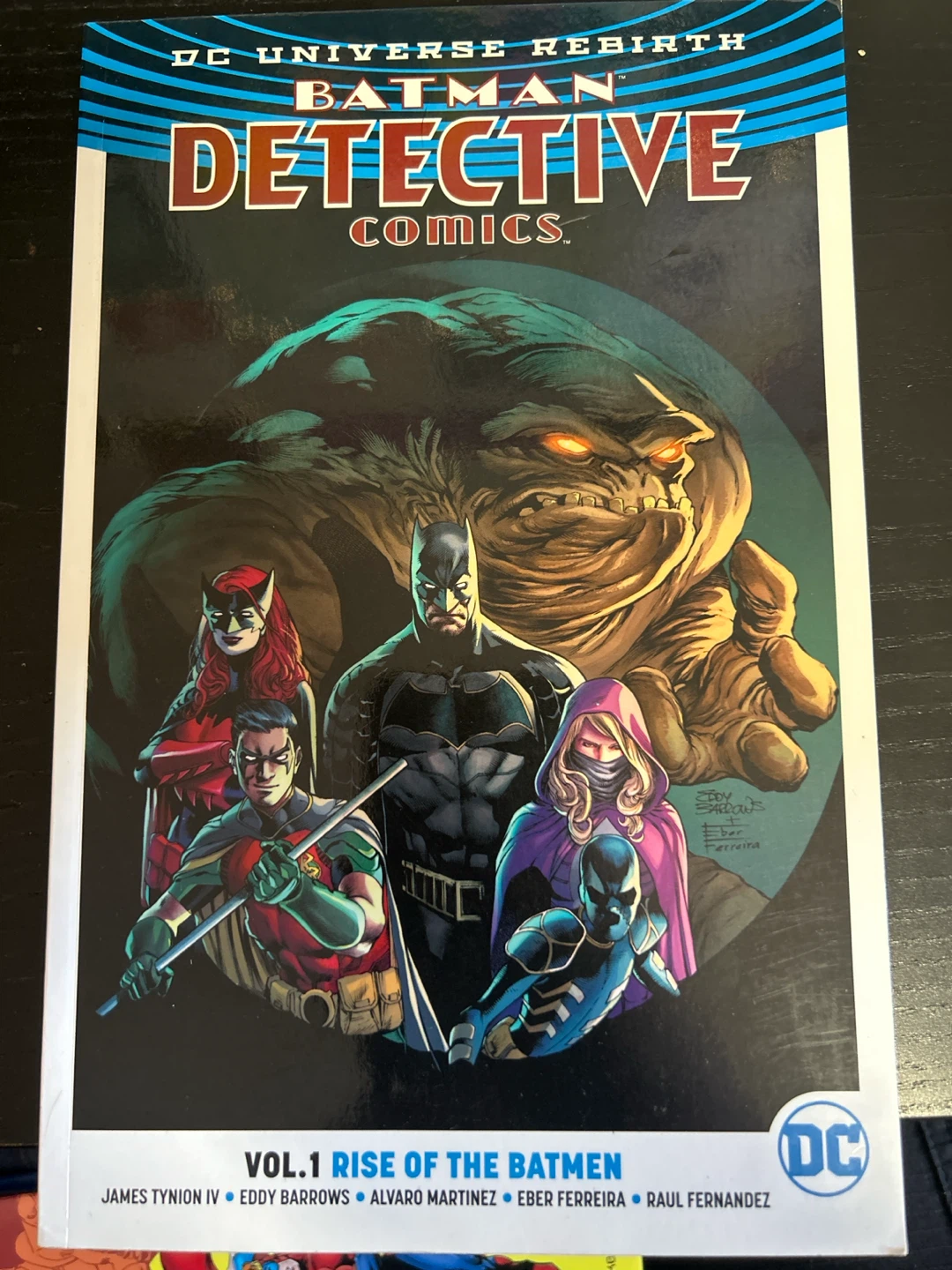 Detective Comics Vol. 1: Rise of the Batmen