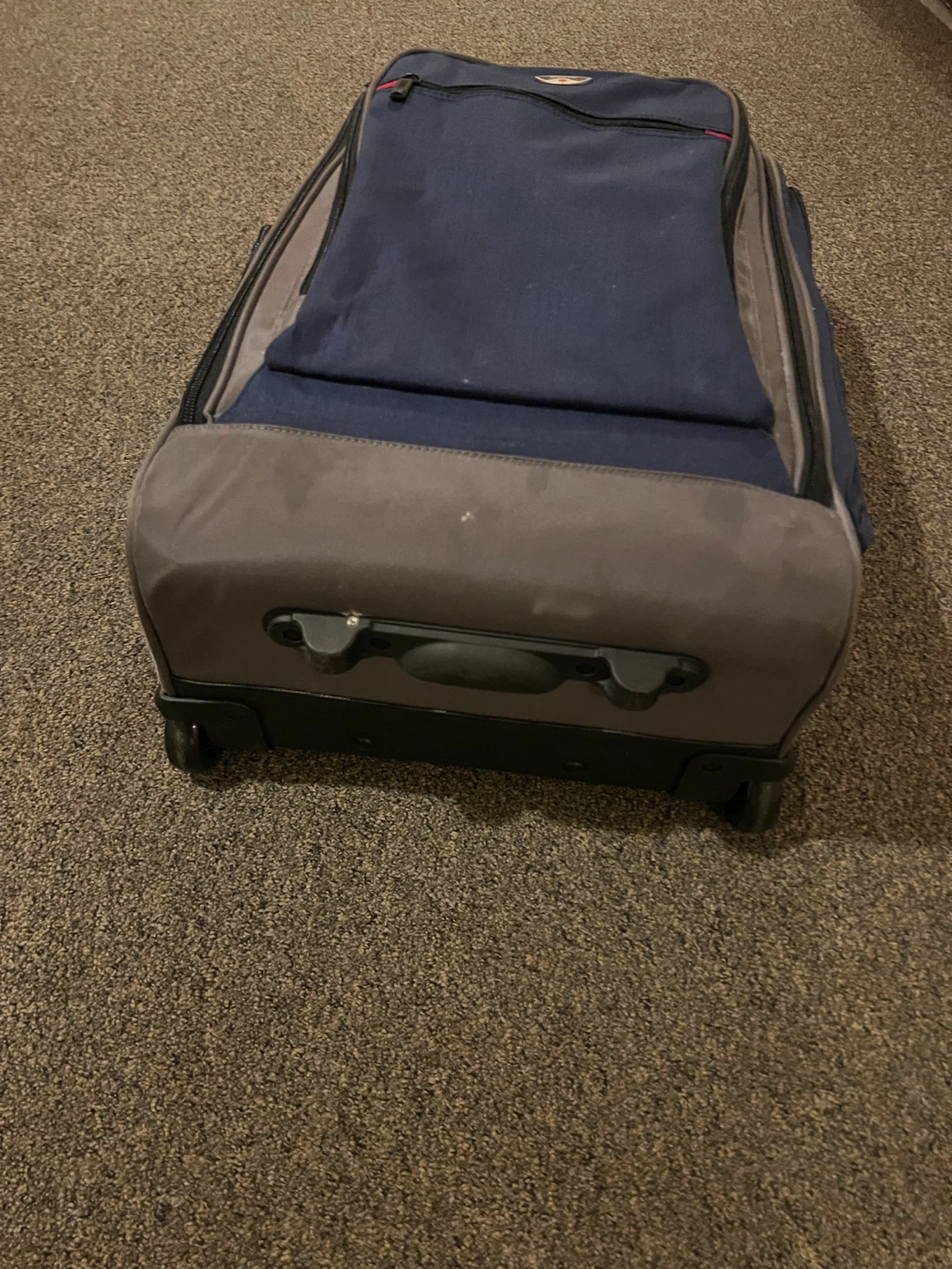 Roots Carry-on Rolling Suitcase - photo 2
