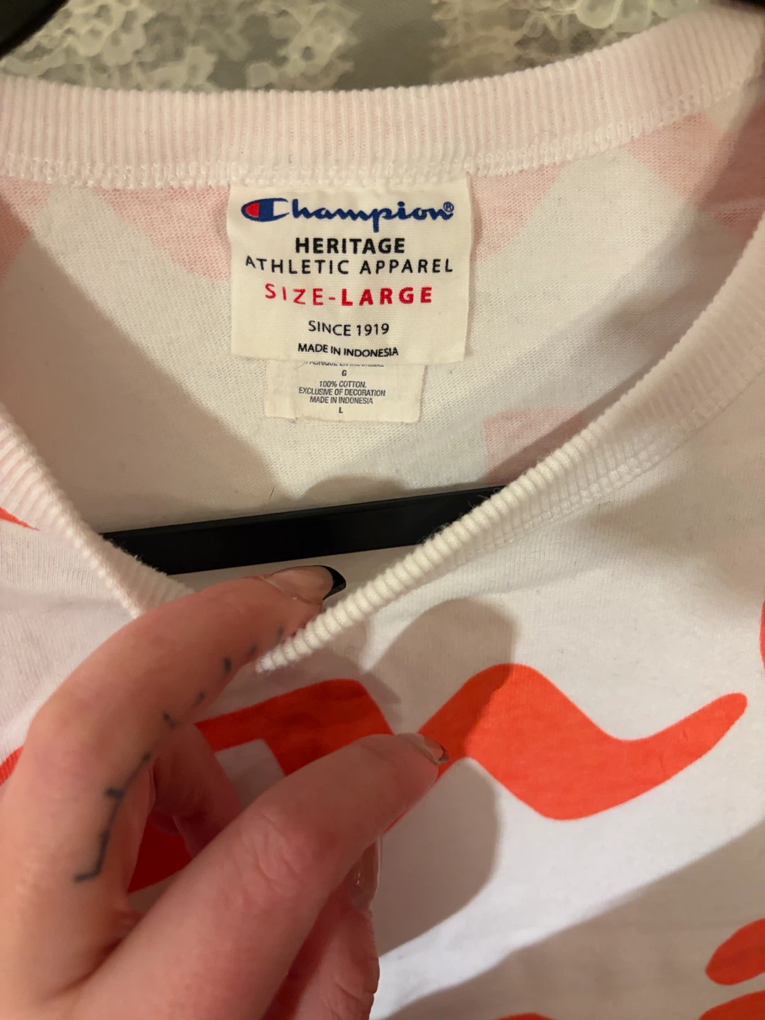 Champion Heritage T-Shirt - Large - photo 2