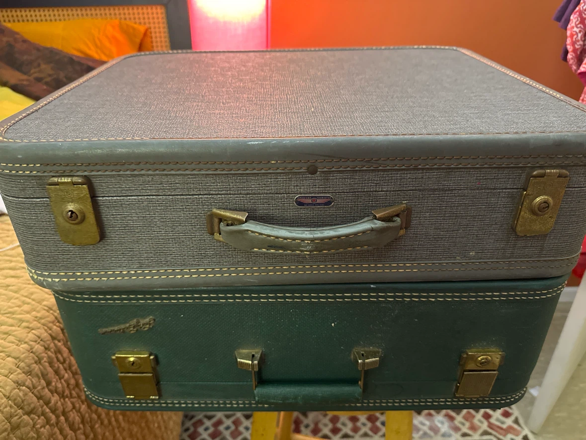 Vintage American Tourister Suitcase Set