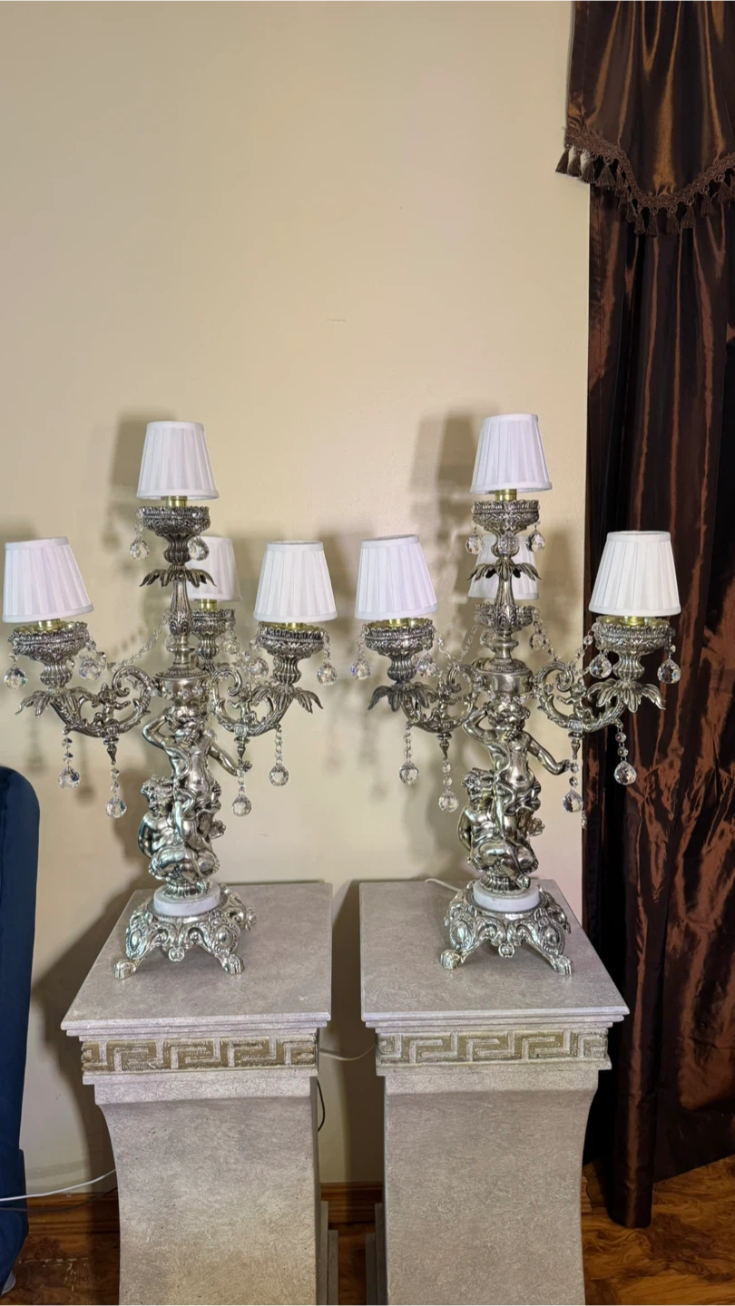 Vintage Pair of Gold Cherub Brass Candelabra Table Lamps - photo 2