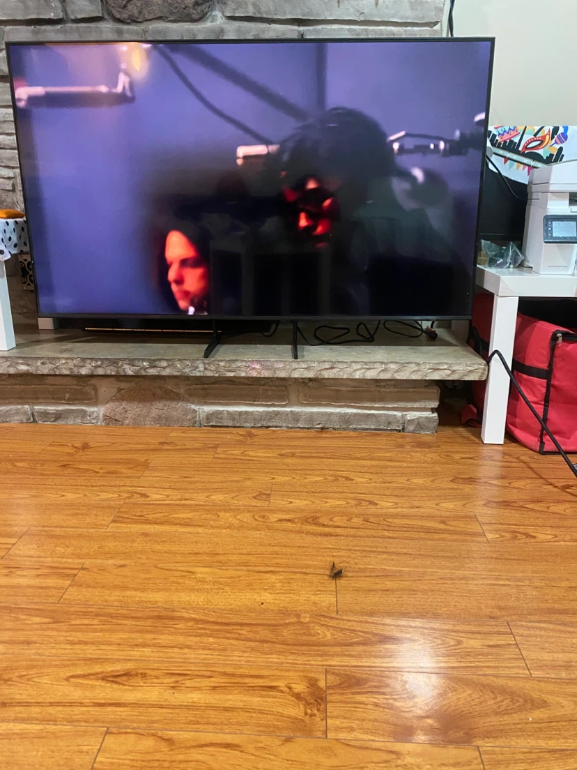 Moving sale Samsung 55 inch QN70F Neo QLED 4K Smart TV - photo 3